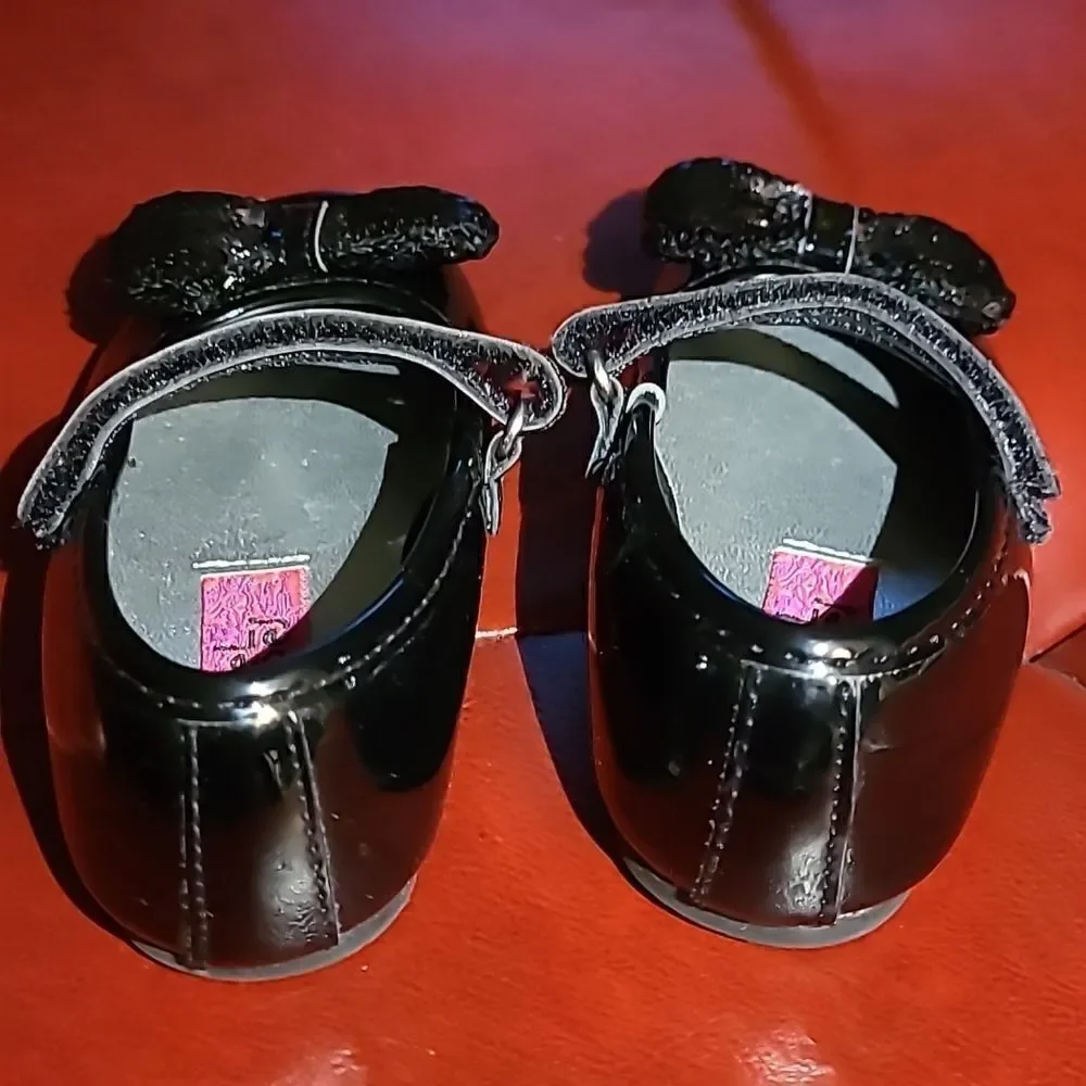 Rachel Shoes sz 6M black patent leather